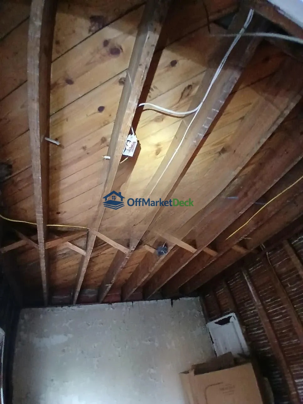 Off-market multi family in Cleveland, Ohio — 8 beds, 8 baths, $139,000 — photo 4 of 8
