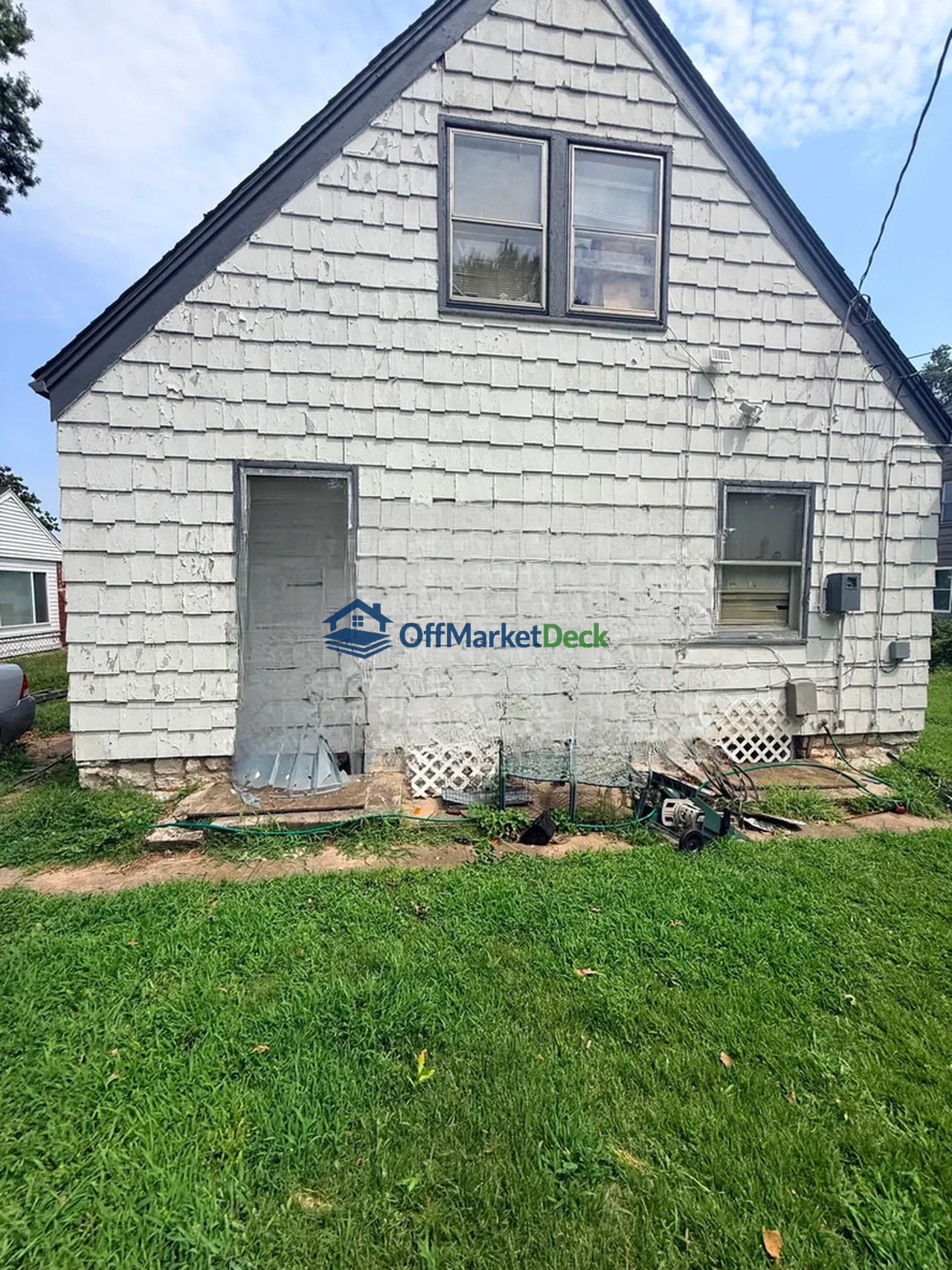 Off-market house in Kansas City, Missouri — 3 beds, 1.5 baths, $89,900 — photo 5 of 8