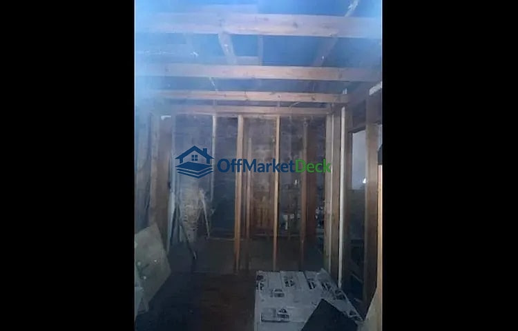 Off-market house in Blytheville, Arkansas — 3 beds, 1 bath, $15,000 — photo 7 of 8