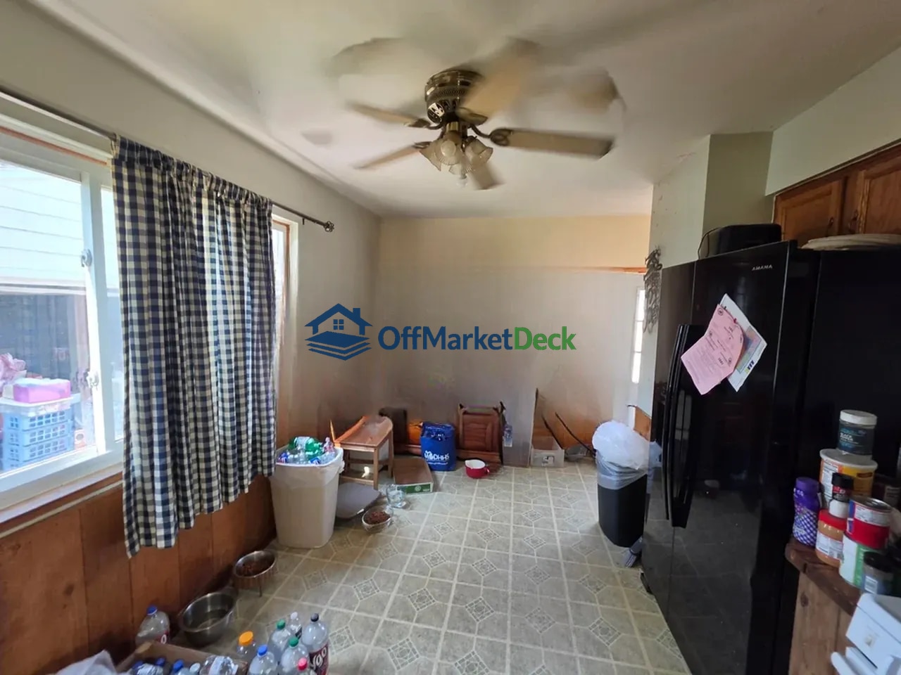 Off-market house in Wayne, Michigan — 3 beds, 1 bath, $144,900 — photo 8 of 8