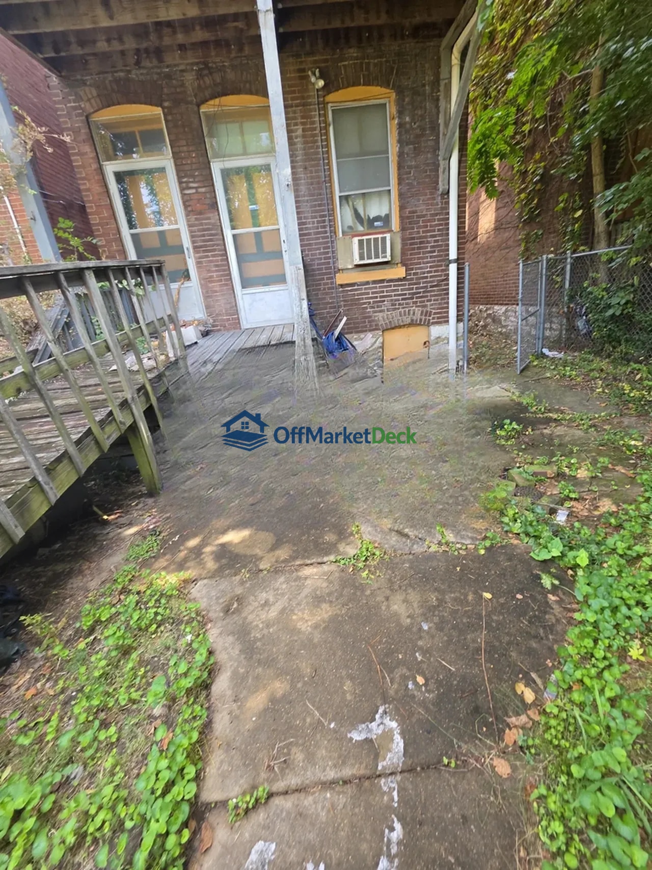 Off-market multi family in St. Louis, Missouri — 4 beds, 2 baths, $7,900 — photo 5 of 8