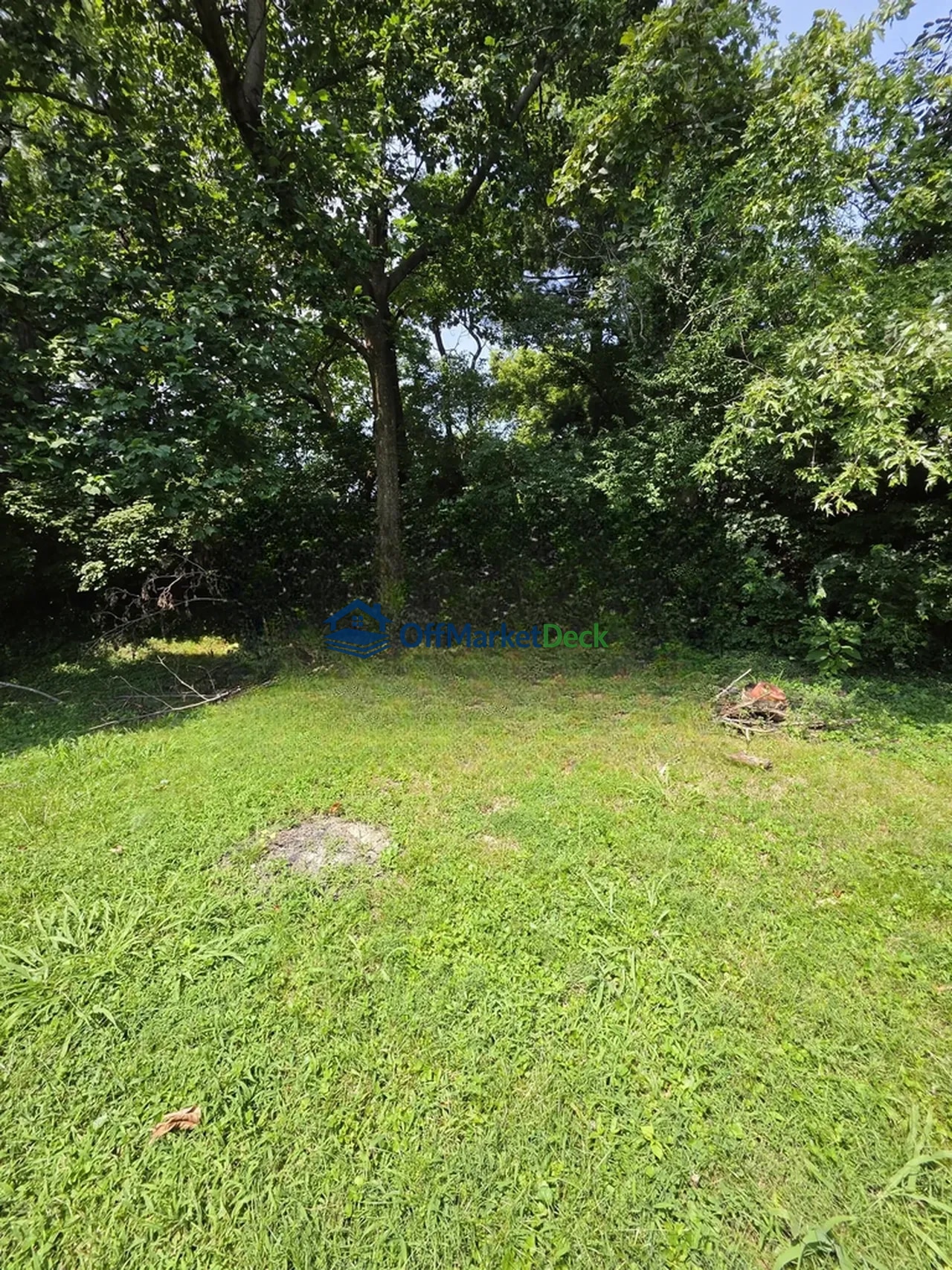 Off-market house in St. Louis, Missouri — 3 beds, 1.5 baths, $49,900 — photo 8 of 8