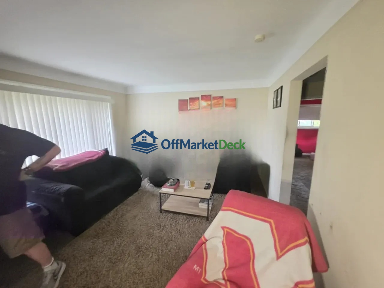 Off-market house in Garden City, Michigan — 3 beds, 1.5 baths, $139,900 — photo 7 of 8