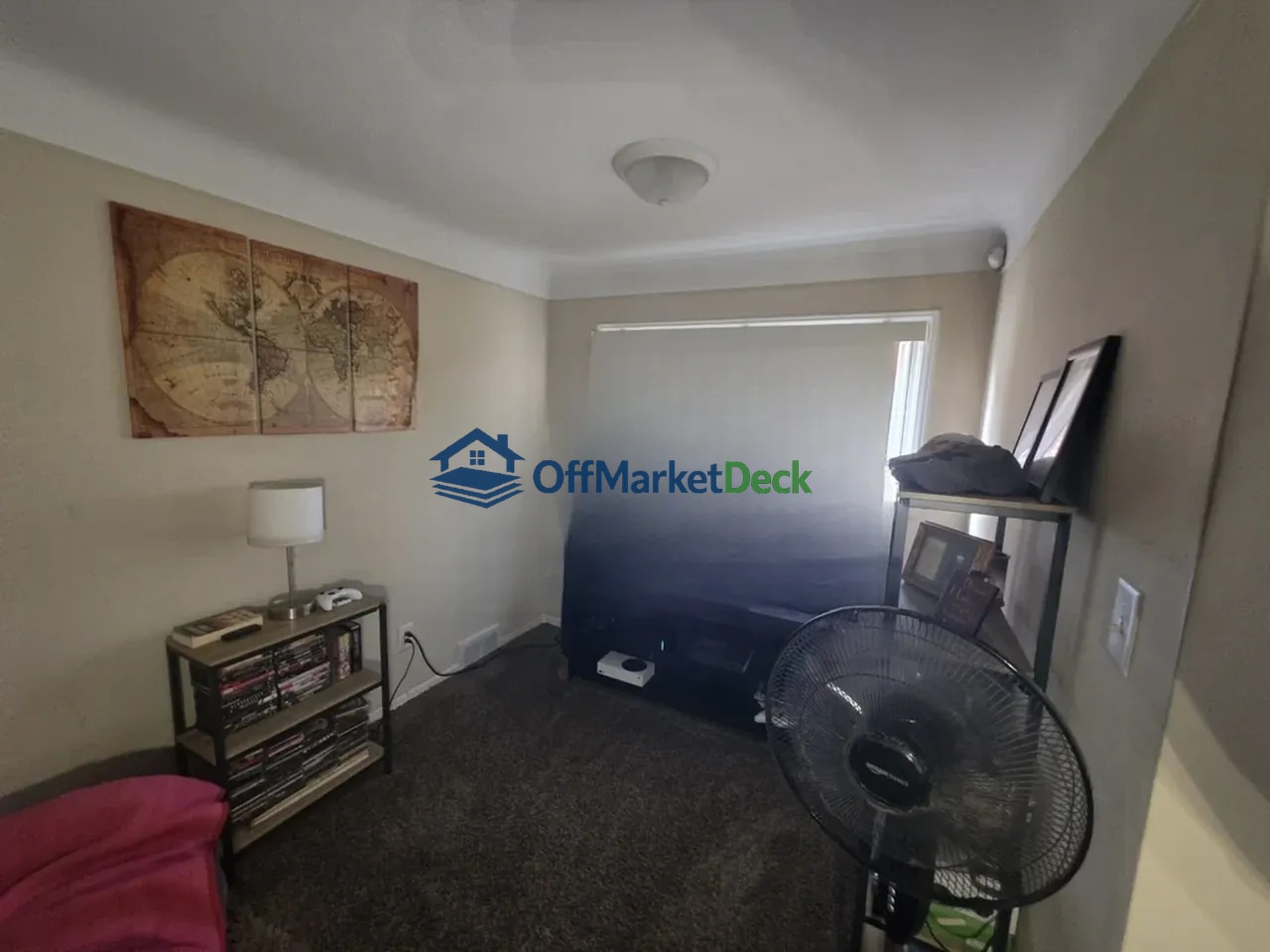 Off-market house in Garden City, Michigan — 3 beds, 1.5 baths, $139,900 — photo 6 of 8