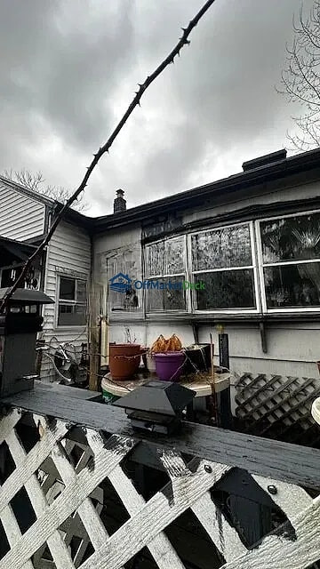 Off-market house in Rochester, New York — 3 beds, 1 bath, $79,900 — photo 7 of 8