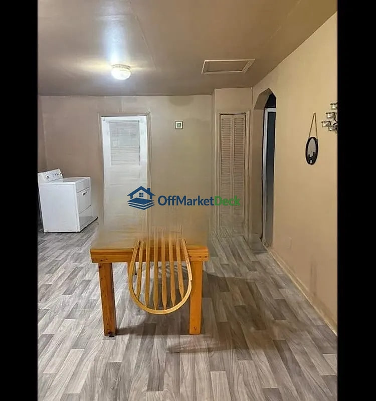 Off-market house in Rockmart, Georgia — 3 beds, 2 baths, $96,000 — photo 6 of 8