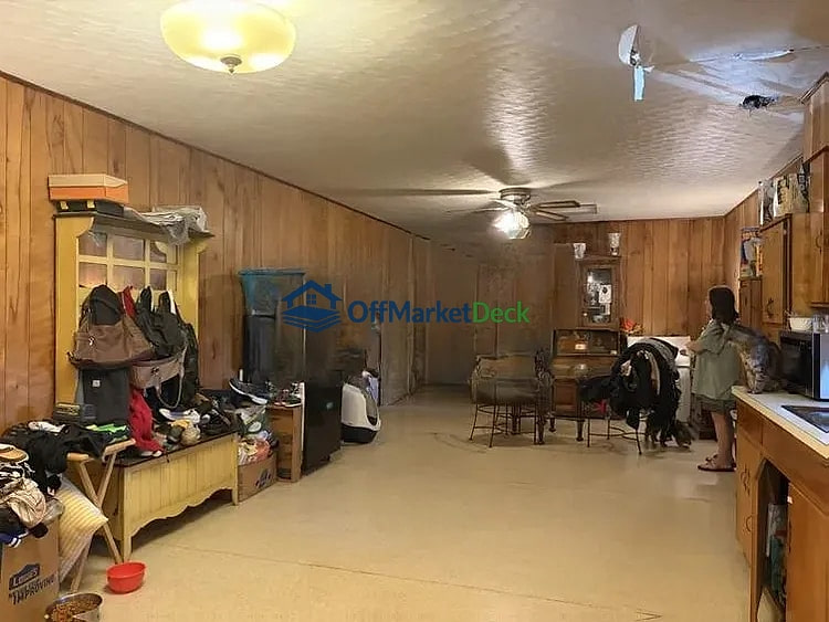 Off-market house in Muscle Shoals, Alabama — 3 beds, 1.5 baths, $142,500 — photo 6 of 8