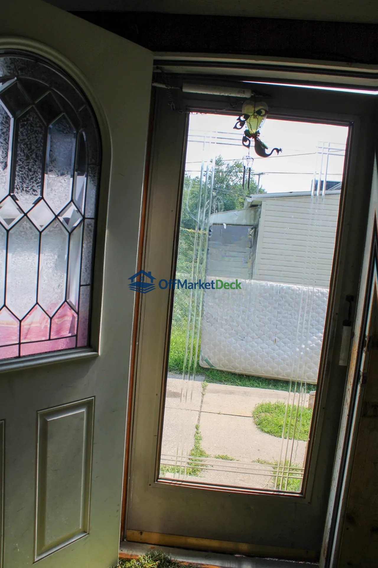 Off-market house in Toledo, Ohio — 3 beds, 1.5 baths, $49,750 — photo 6 of 8