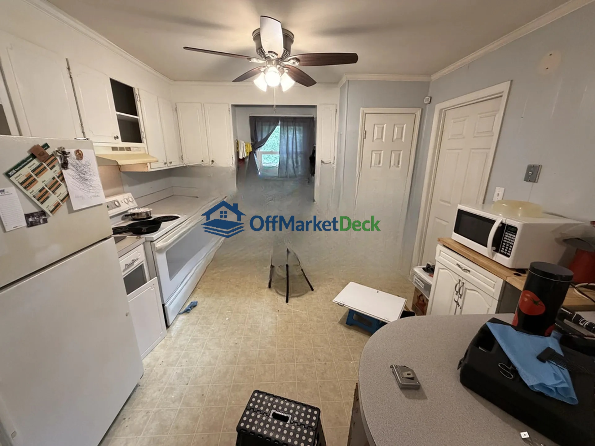 Off-market house in Charlotte, North Carolina — 3 beds, 1.5 baths, $217,500 — photo 7 of 8