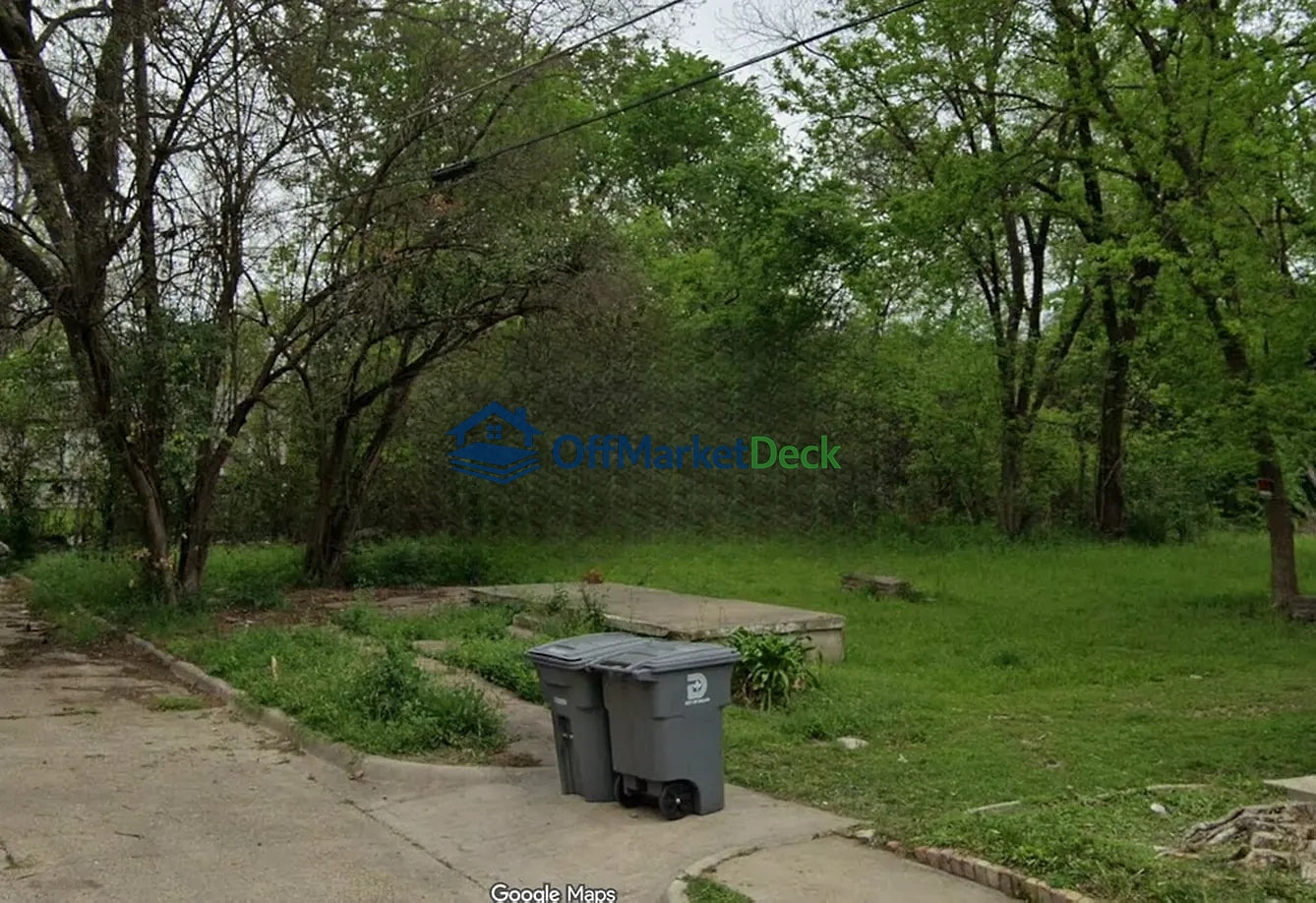 Off-market land in Dallas, Texas — 0.14 acres, $90,000