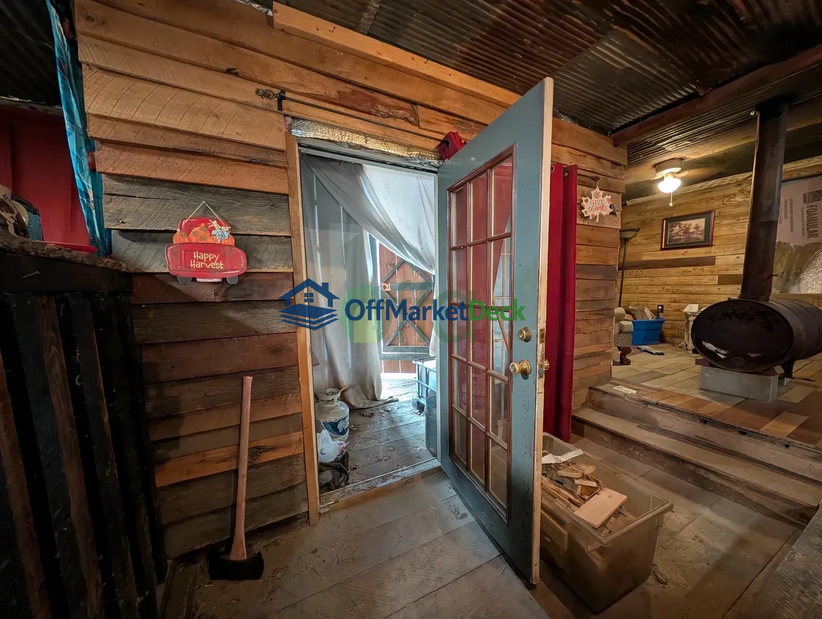 Off-market house in Annville, Kentucky — 1 bed, 1 bath, $194,250 — photo 8 of 8