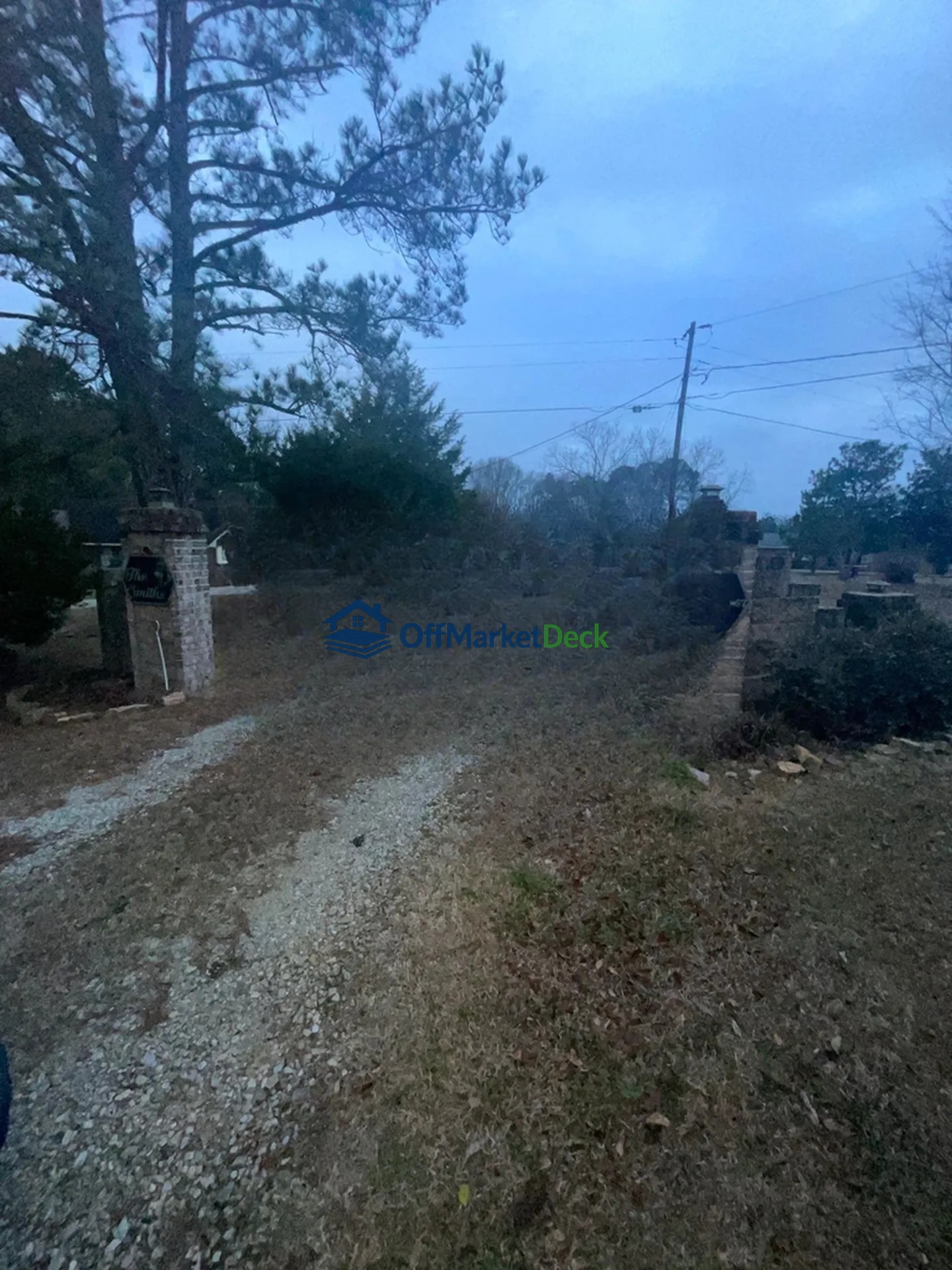 Off-market house in Auburn, Alabama — 3 beds, 2 baths, $230,000 - Blurred background Image