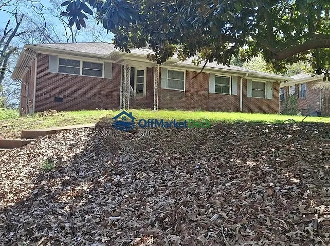 Off-market house in Atlanta, Georgia — 2 beds, 2 baths, $235,000