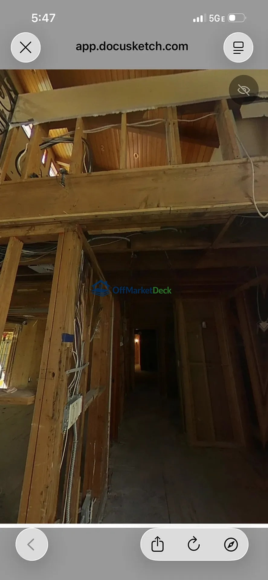 Off-market house in Los Angeles, California — 4 beds, 7 baths, $3,300,000 — photo 3 of 3