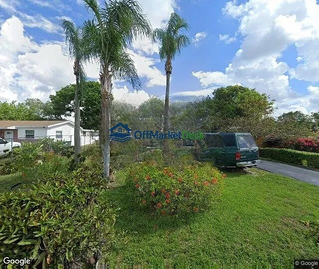 Off-market house in Fort Lauderdale, Florida — 3 beds, 2 baths, $359,990