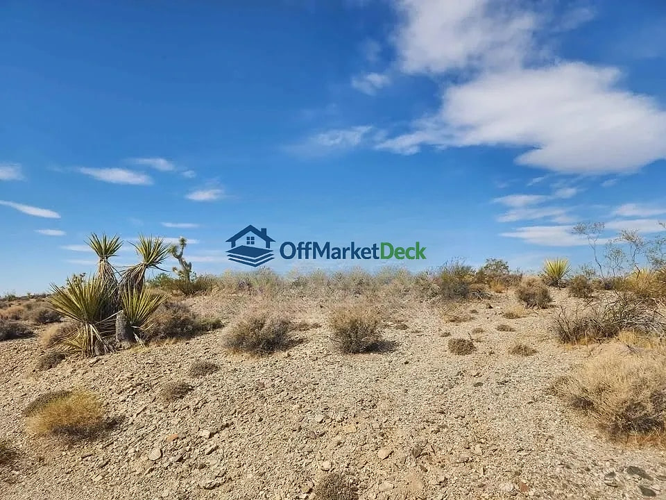 Off-market land in Meadview, Arizona — 0.3 acres, $14,500 — photo 4 of 4