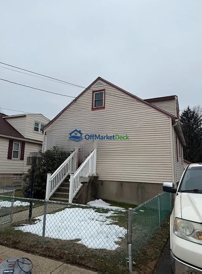Off-market house in Gloucester City, New Jersey — 3 beds, 2 baths, $225,000