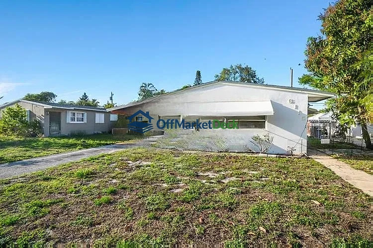 Off-market house in Margate, Florida — 3 beds, 1 bath, $264,900 — photo 3 of 8