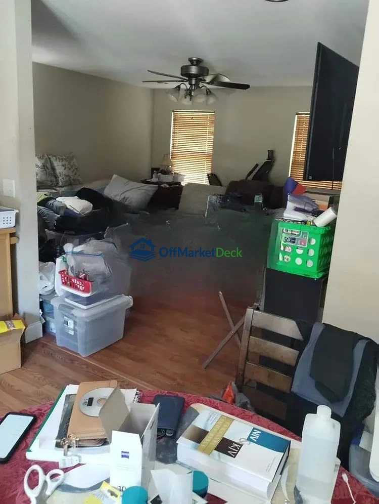Off-market house in Dayton, Tennessee — 3 beds, 2 baths, $154,400 — photo 4 of 8