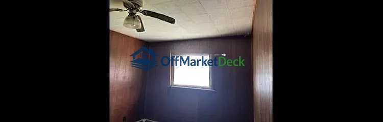 Off-market house in Renovo, Pennsylvania — 6 beds, 3 baths, $35,000 — photo 7 of 8