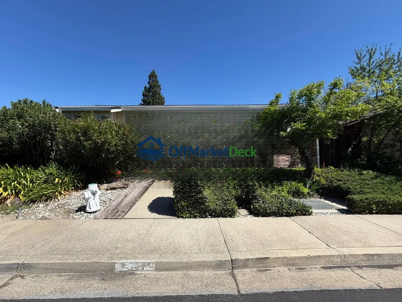 Off-market house in Danville, California — 2 beds, 2 baths, $1,119,900