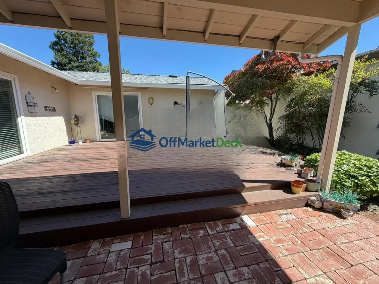 Off-market house in Danville, California — 2 beds, 2 baths, $1,119,900 — photo 3 of 8