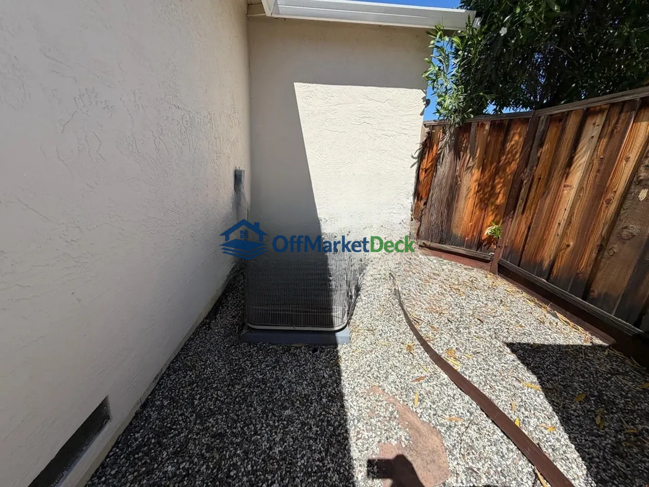Off-market house in Danville, California — 2 beds, 2 baths, $1,119,900 — photo 4 of 8