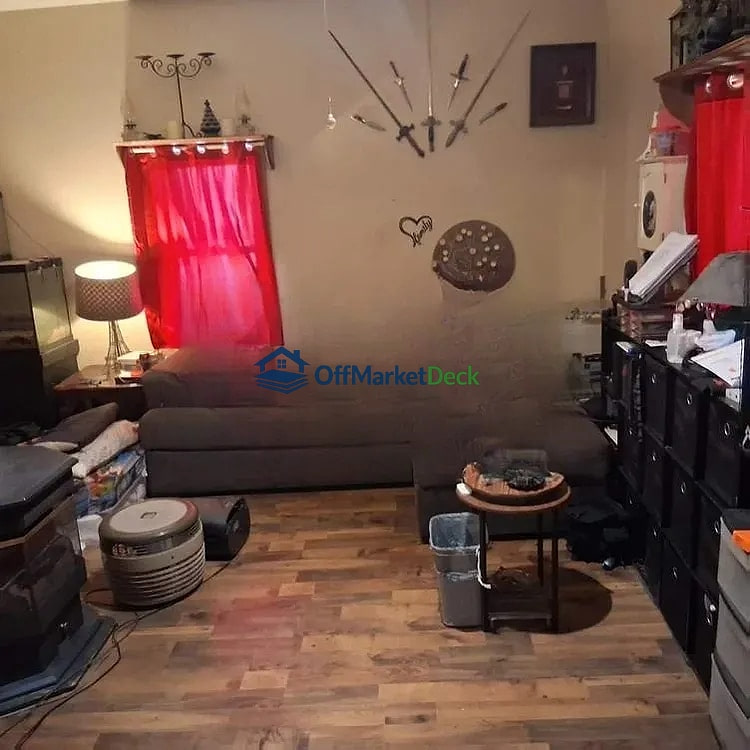 Off-market house in Perry County, Ohio — 2 beds, 1 bath, $53,200 — photo 2 of 8