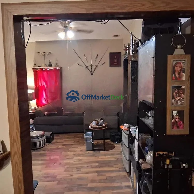 Off-market house in Perry County, Ohio — 2 beds, 1 bath, $53,200 — photo 3 of 8