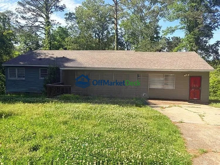 Off-market house in Jackson, Mississippi — 3 beds, 2.5 baths, $38,100 — photo 8 of 8