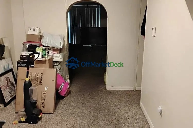 Off-market house in York, Pennsylvania — 3 beds, 1 bath, $105,000 — photo 8 of 8
