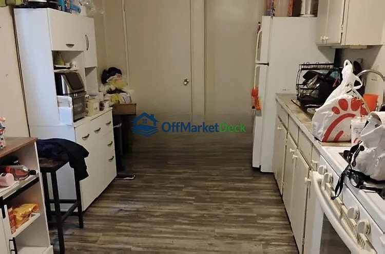 Off-market house in York, Pennsylvania — 3 beds, 1 bath, $105,000 — photo 7 of 8