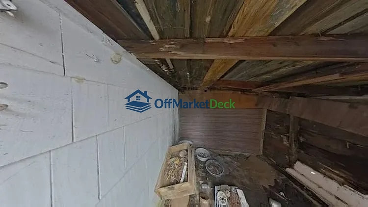 Off-market house in Marion, Indiana — 2 beds, 1 bath, $21,200 — photo 7 of 8