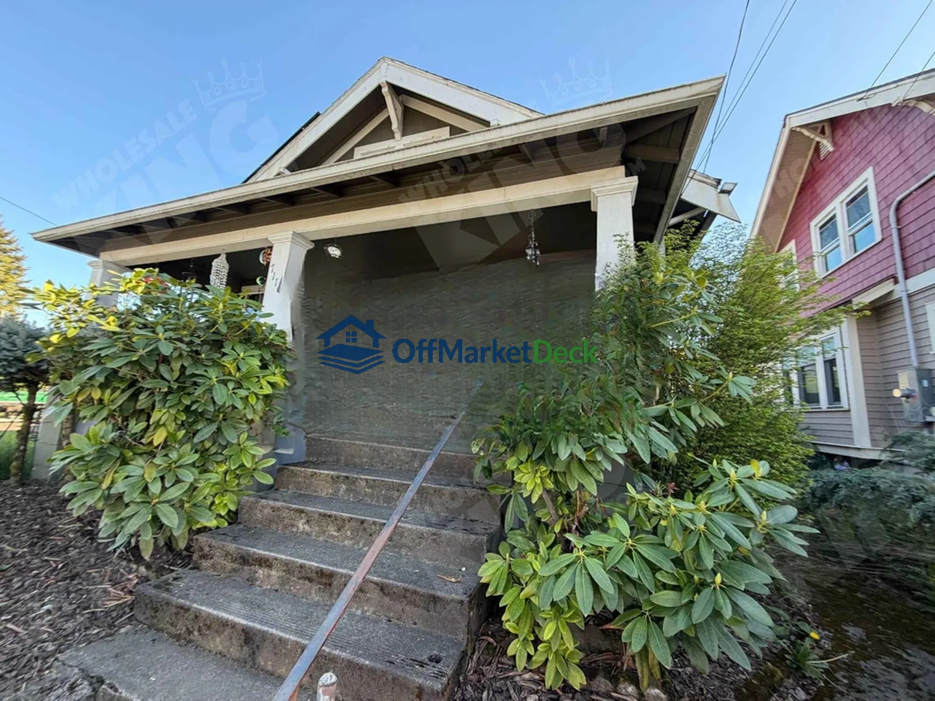 Off-market house in Portland, Oregon — 2 beds, 2.5 baths, $499,000