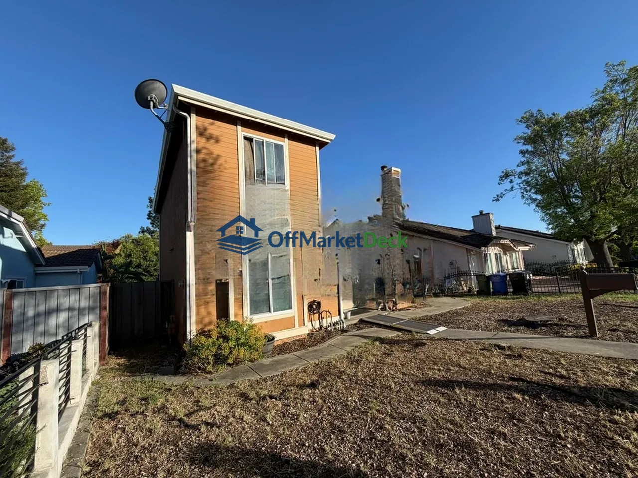 Off-market house in Fremont, California — 3 beds, 2.5 baths, $1,349,900 — photo 2 of 8