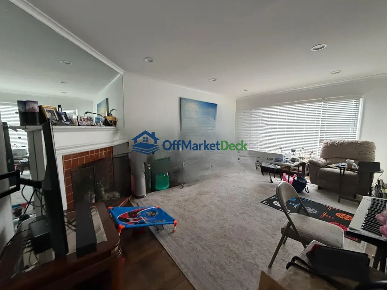 Off-market house in San Francisco, California — 3 beds, 1.5 baths, $839,900 — photo 4 of 8