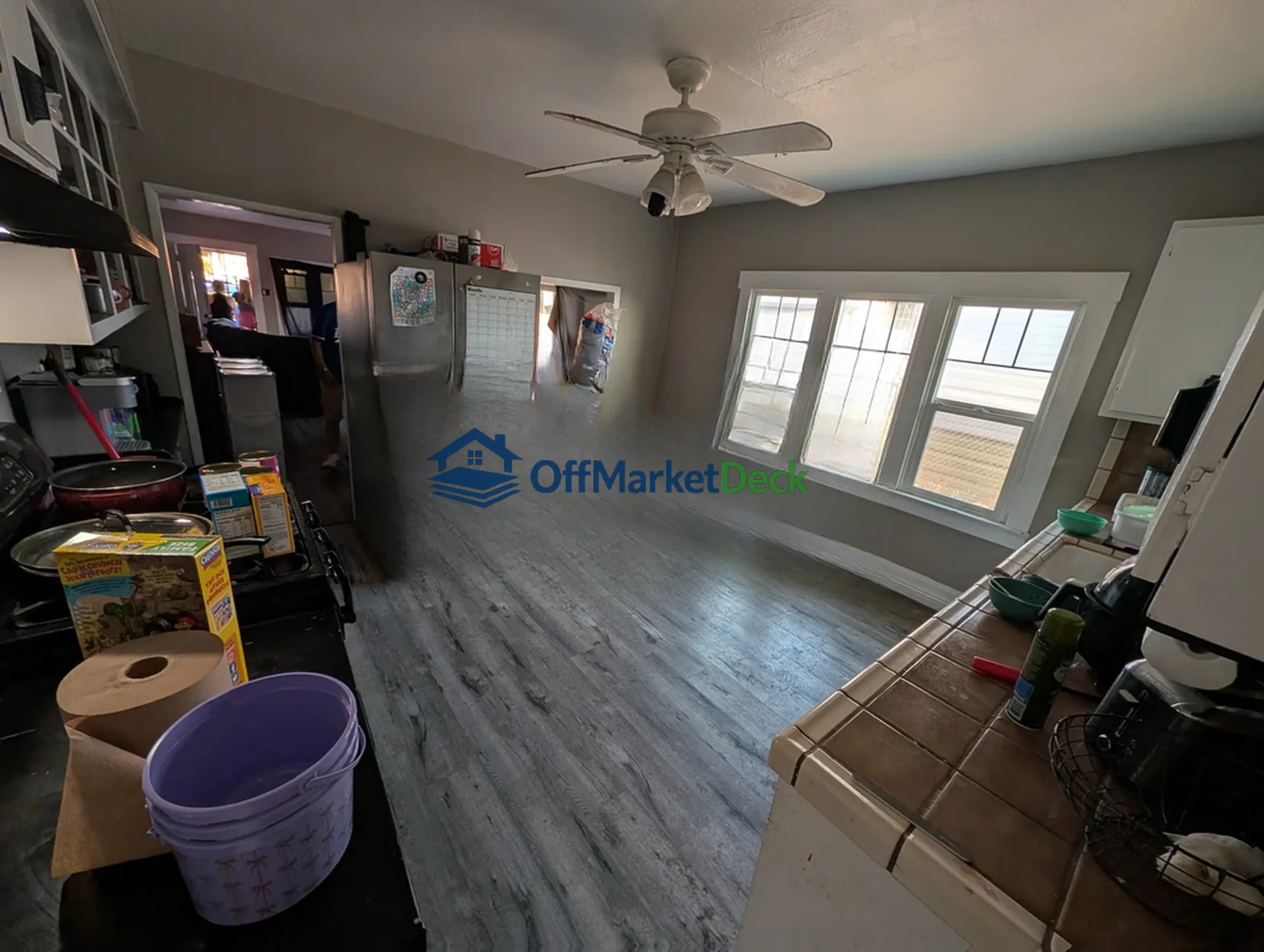 Off-market house in Redlands, California — 3 beds, 1 bath, $410,000 — photo 6 of 8