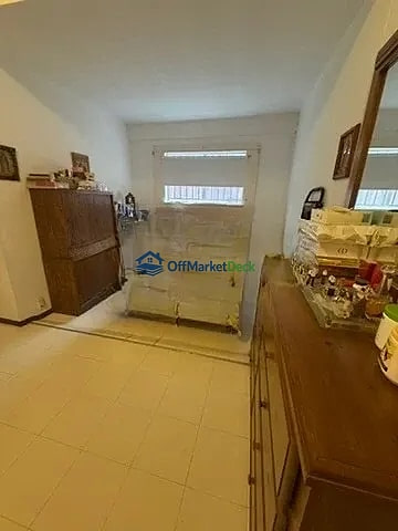 Off-market multi family in Los Angeles, California — 2 beds, 2 baths, $1,250,000 — photo 6 of 8