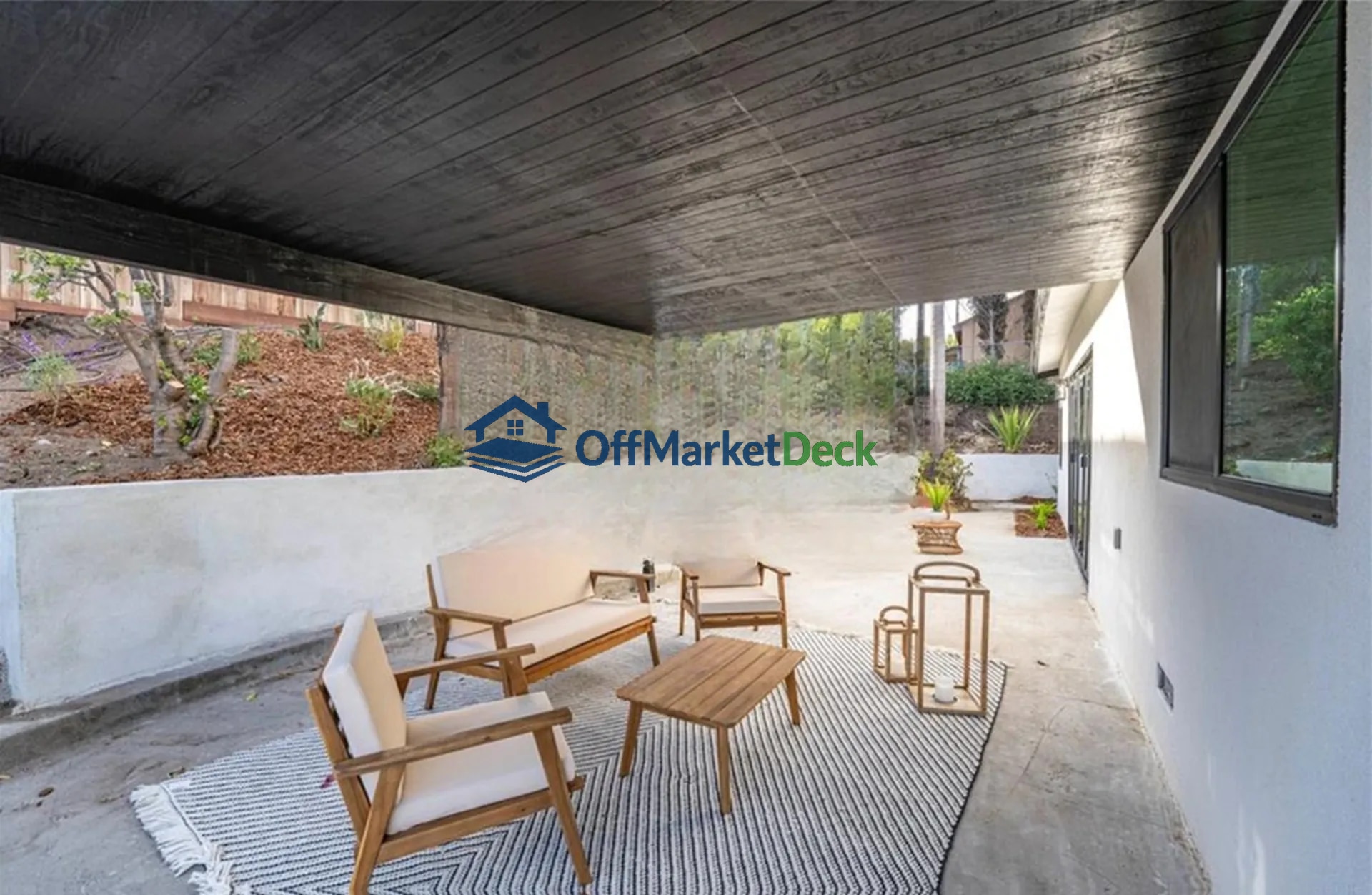 Off-market house in Los Angeles, California — 3 beds, 2 baths, $1,145,000 — photo 5 of 8