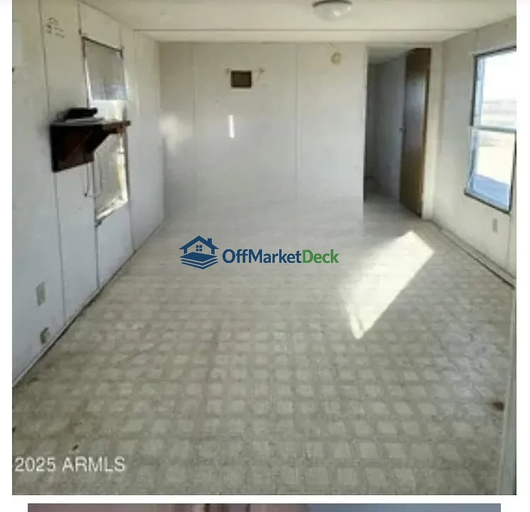 Off-market house in Goodyear, Arizona — 2 beds, 1 bath, $160,000 — photo 6 of 8