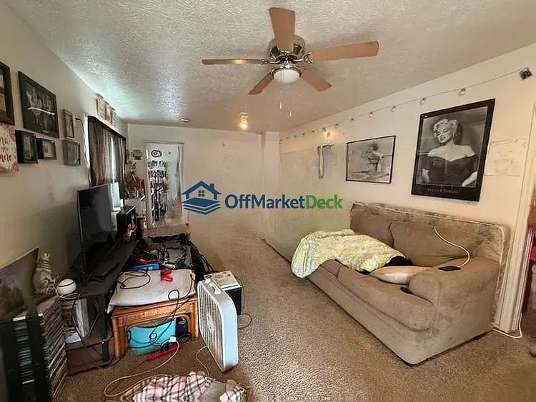 Off-market house in Indianapolis, Indiana — 2 beds, 1 bath, $85,000 — photo 8 of 8