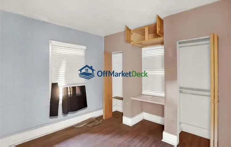 Off-market house in Denver, Colorado — 2 beds, 1 bath, $442,000 — photo 6 of 8