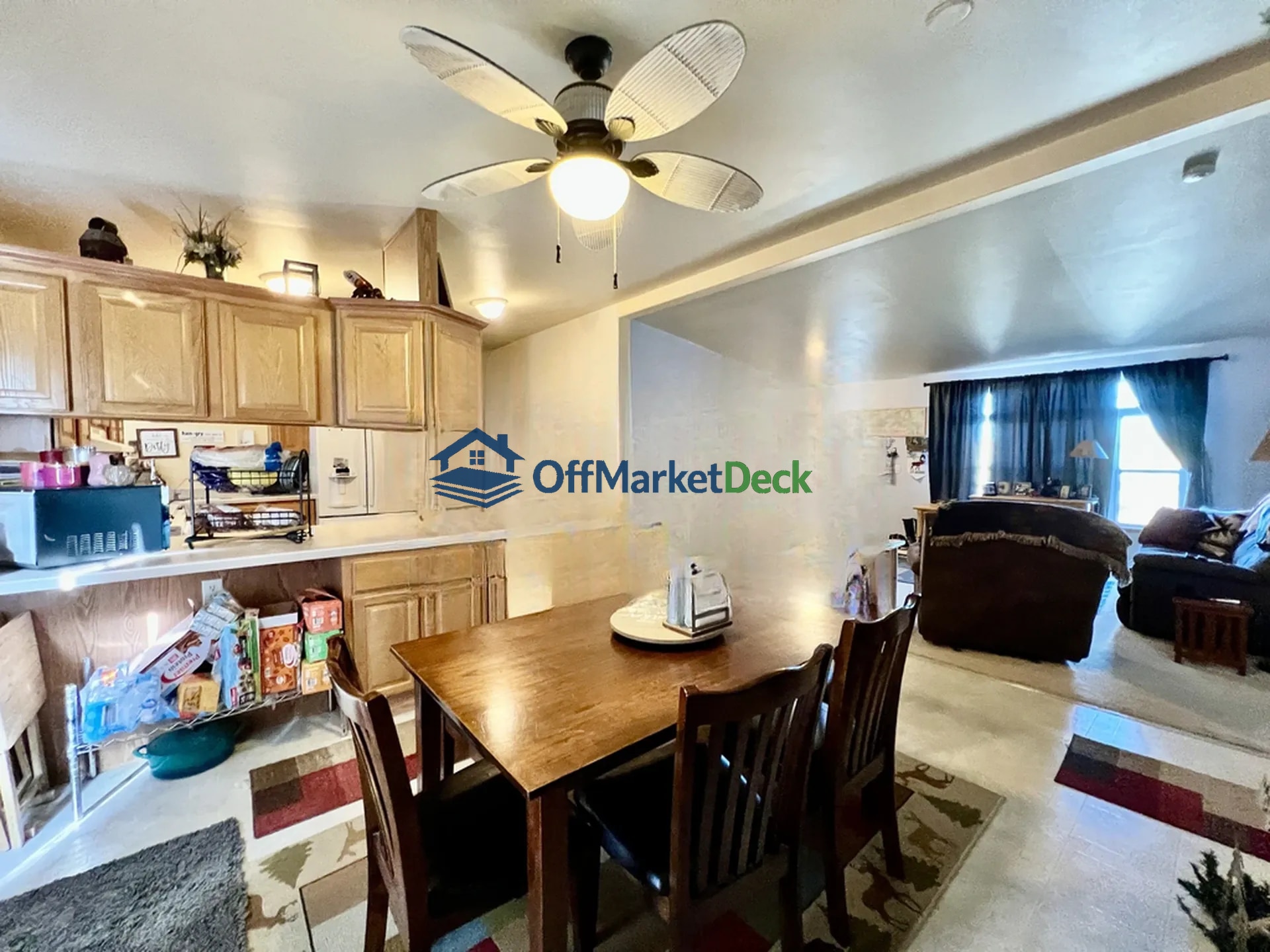 Off-market house in Evansville, Wyoming — 3 beds, 2 baths, $410,000 — photo 8 of 8