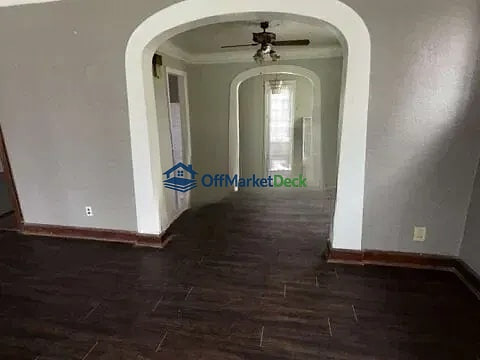 Off-market house in Detroit, Michigan — 3 beds, 2 baths, $185,900 — photo 3 of 4