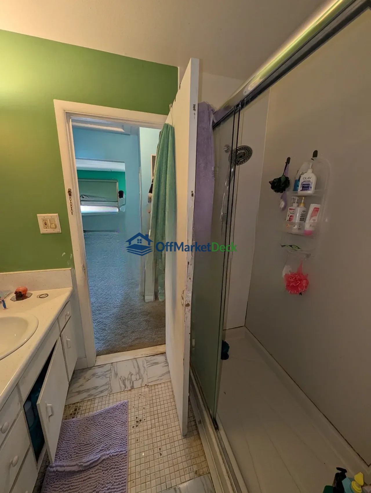 Off-market townhome in Dearborn Heights, Michigan — 2 beds, 1.5 baths, $64,900 — photo 8 of 8