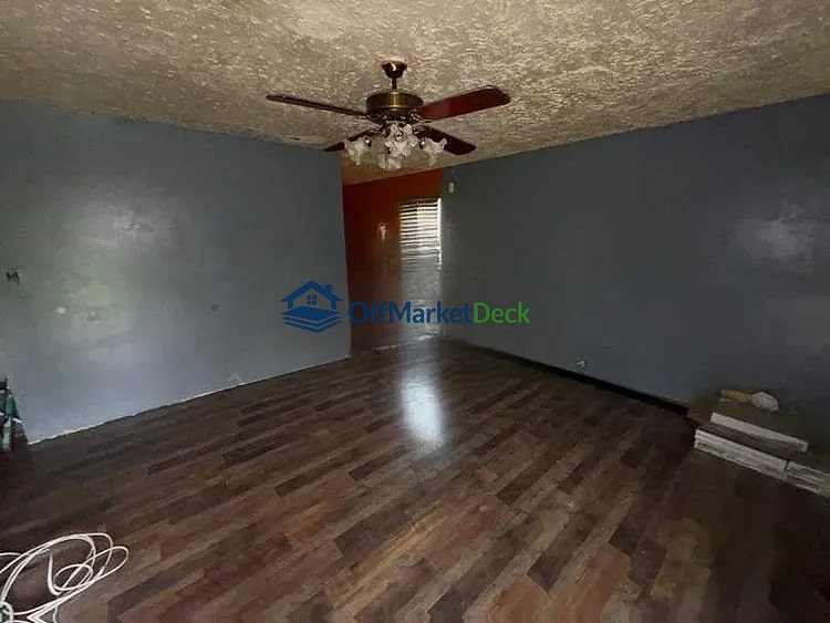 Off-market house in Indianapolis, Indiana — 3 beds, 1 bath, $60,000