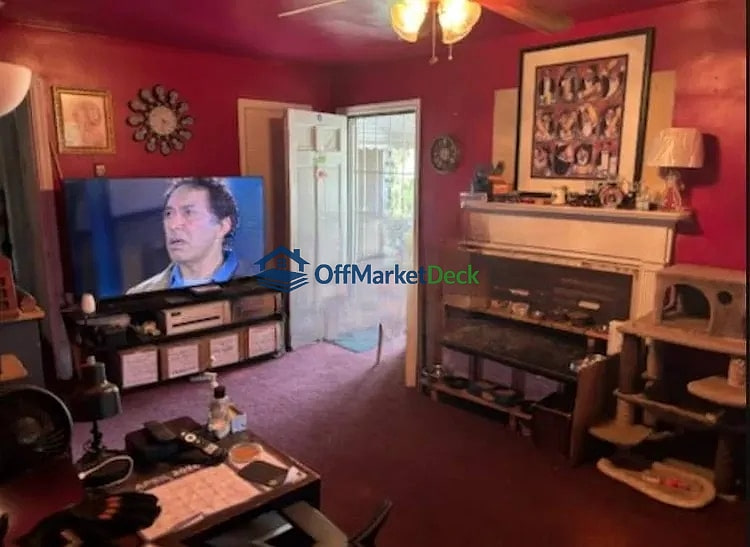 Off-market house in Atlanta, Georgia — 2 beds, 1 bath, $150,000 — photo 8 of 8