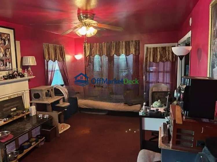 Off-market house in Atlanta, Georgia — 2 beds, 1 bath, $150,000 — photo 6 of 8