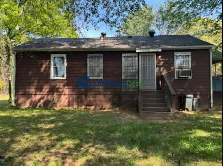 Off-market house in Atlanta, Georgia — 2 beds, 1 bath, $150,000
