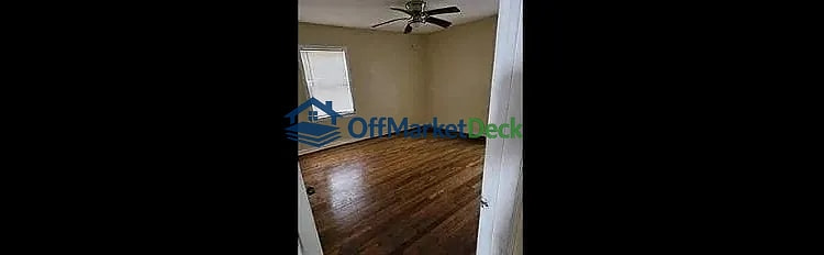 Off-market house in Atlanta, Georgia — 5 beds, 4 baths, $265,000 — photo 4 of 6